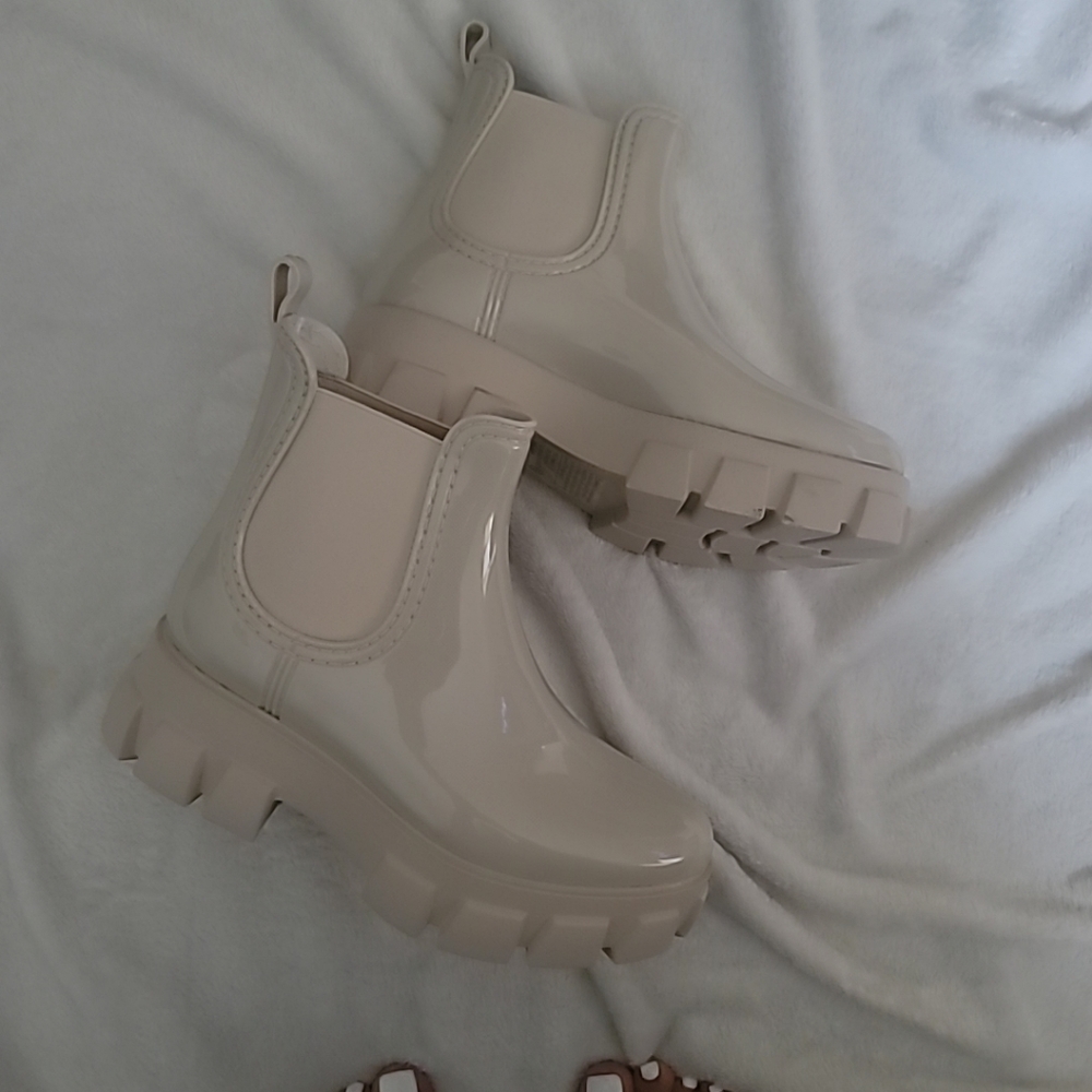 Just In Mocha Club boots beige color - Picture 5 of 6